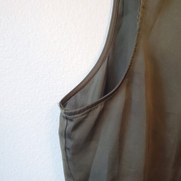 Anne Klein Women Olive Sleeveless Top Size XS Golden Flat Beads Stylish Feminine - Picture 6 of 10